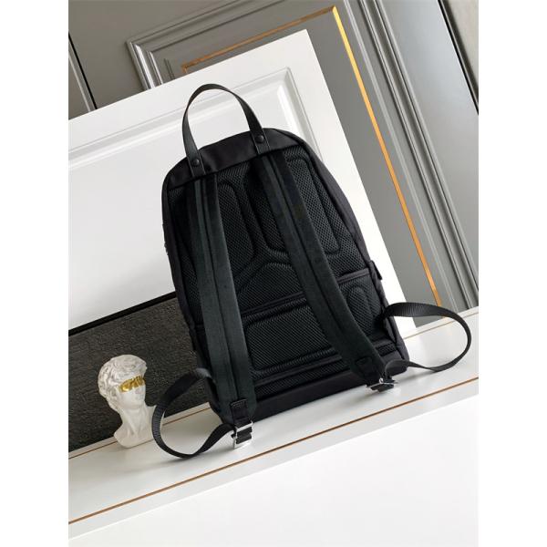 2026年注目PRADA メンズ大容量 プラダリュックサックコピー2VZ048