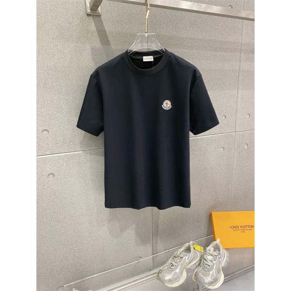 スポーティカジュアル 半袖トップス ハーフパンツ リラックスシルエット MONCLER モンクレール コピー セットアップ デイリー対応
