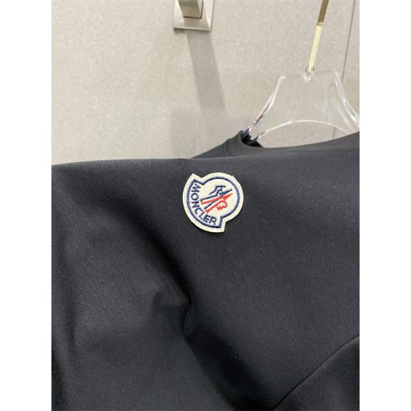 スポーティカジュアル 半袖トップス ハーフパンツ リラックスシルエット MONCLER モンクレール コピー セットアップ デイリー対応