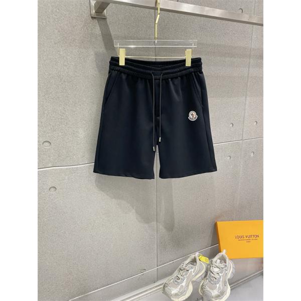 スポーティカジュアル 半袖トップス ハーフパンツ リラックスシルエット MONCLER モンクレール コピー セットアップ デイリー対応