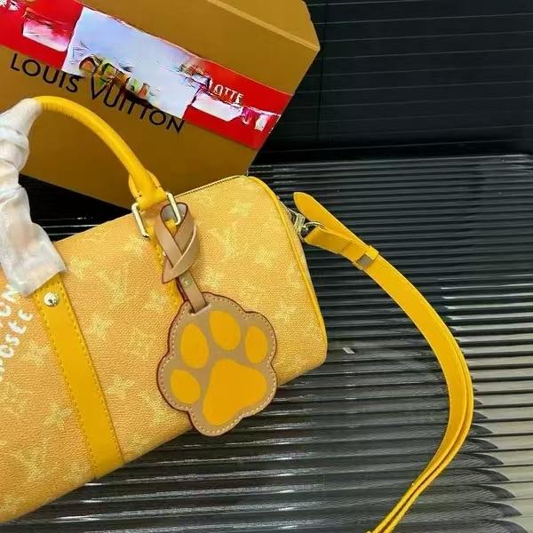 2026新作 LOUIS VUITTON ルイヴィトン 激安 モノグラム ミニボストンバッグ ショルダーバッグ 2WAY ハンドバッグ チャーム付き