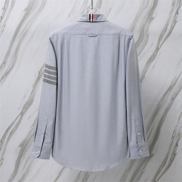 プレミアムファッション アーバンスタイル 注目モデル THOM BROWNE トムブラウン コピー ボタンダウンシャツ