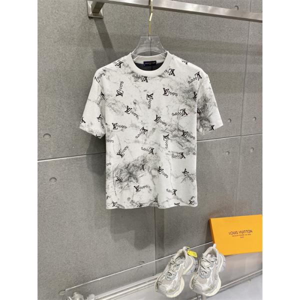 LOUIS VUITTON 2026ss☆☆ルイヴィトン上下着コピー 吸湿速乾 半袖スポーツTシャツ＆ショーツ セット ランニング 