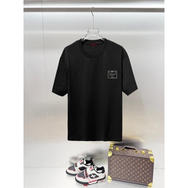 スクエアロゴ モードカジュアル ベーシックスタイル GUCCI グッチ コピー 半袖Tシャツ 人気モデル