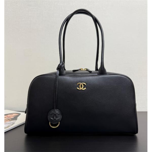 実用性抜群CHANELシャネルショルダーバッグスーパーコピー26S ボウリングバッグおしゃれ