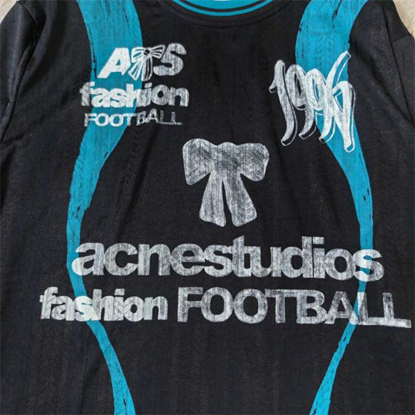 スポーツグラフィック 配色デザイン 軽やかな着用感 Acne Studios アクネストゥディオズ コピー ロングTシャツ ストリートコーデ