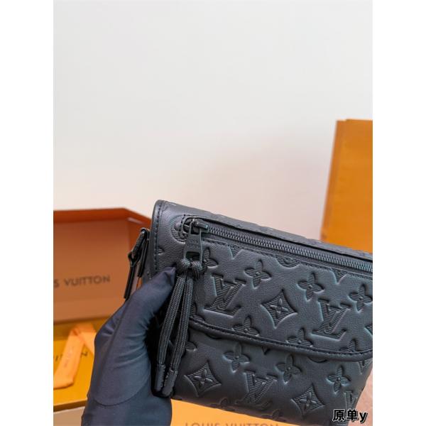 超人気ルイビトンショルダーバッグコピーLOUIS VUITTON District PM 15*15cm個性的