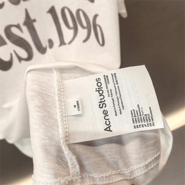 フロントロゴデザイン ヴィンテージ感 カジュアルコーデ向け Acne Studios アクネストゥディオズ コピー Tシャツ