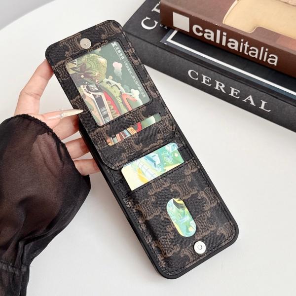 2026新作 CELINE 激安 セリーヌ スマホケース トリオンフ柄 カード収納 スタンド機能付き メタルロゴ 多機能 携帯ケース 人気アイテム