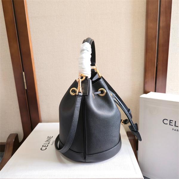2026SS最新春夏セリーヌショルダーバッグコピーCELINE収納性抜群使い勝手　16x19x16cm
