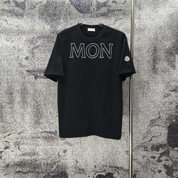 フロントレタリング ワンポイントパッチ スタイリッシュ MONCLER モンクレール コピー 半袖Tシャツ 注目作