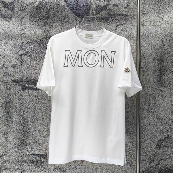 フロントレタリング ワンポイントパッチ スタイリッシュ MONCLER モンクレール コピー 半袖Tシャツ 注目作