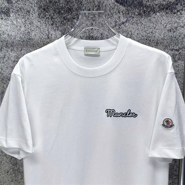 筆記体ロゴ 袖ワッペン クリーンデザイン MONCLER モンクレール コピー 半袖Tシャツ 上質カジュアル