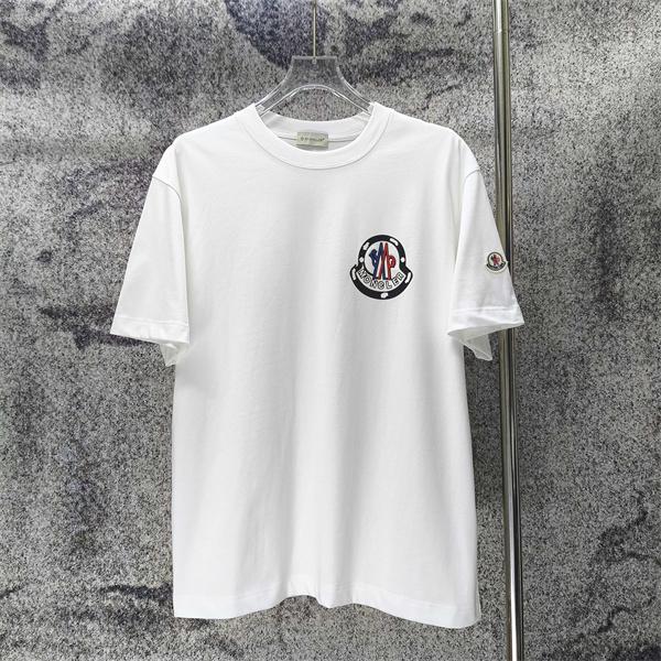 ロゴパッチ クリーンスタイル デイリー使い MONCLER モンクレール コピー 半袖Tシャツ センス漂う一着