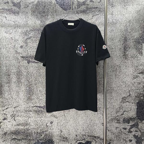 ロゴパッチ クリーンスタイル デイリー使い MONCLER モンクレール コピー 半袖Tシャツ センス漂う一着