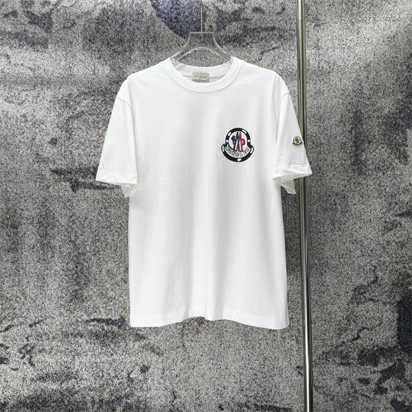 ロゴパッチ クリーンスタイル デイリー使い MONCLER モンクレール コピー 半袖Tシャツ センス漂う一着