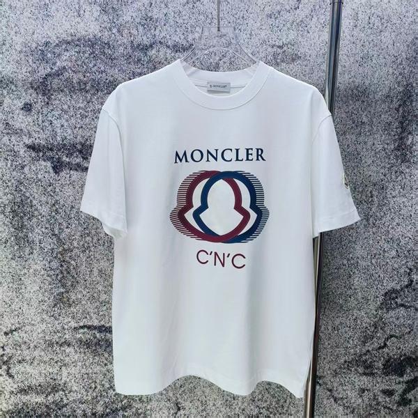 アイコンモチーフ ロゴグラフィック スタイリッシュ MONCLER モンクレール コピー 半袖Tシャツ 注目作