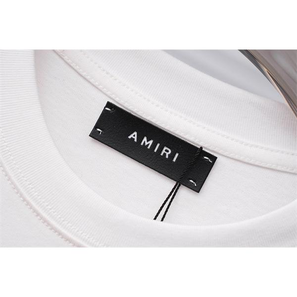 アートタイポ 大判プリント 2026新作 海外トレンド AMIRI アミリ コピー 半袖Tシャツ 主役級アイテム 人気モデル