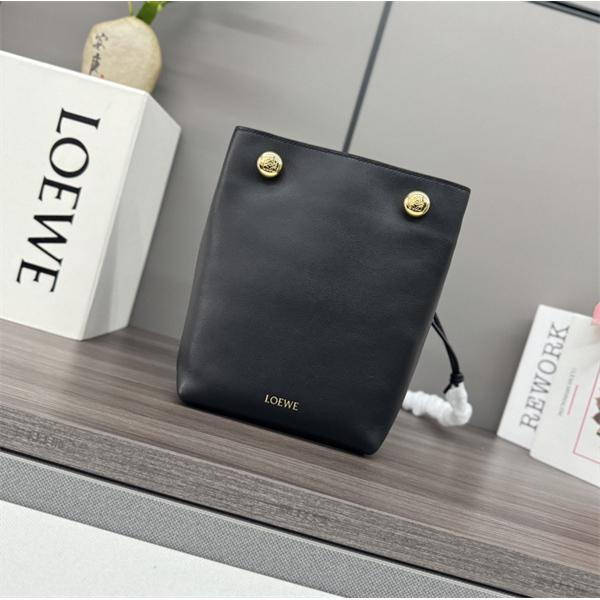 LOEWE Pebbleロエベショルダーバッグコピー2026トレンドスタイリッシュ黒色