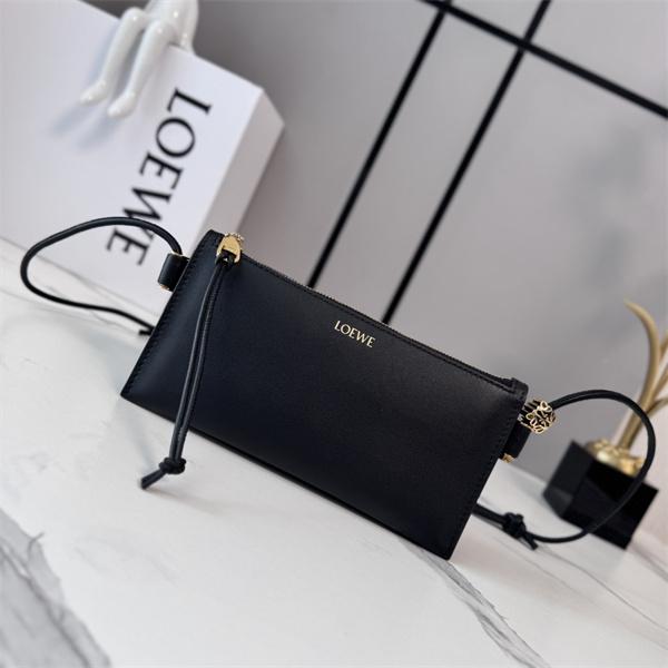 個性的☆☆LOEWE Joya ロエベクラッチバッグコピー2026最新オシャレショルダー付き