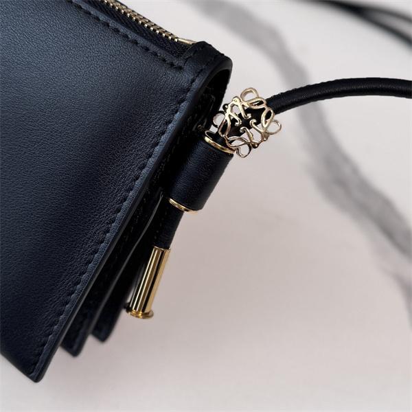 個性的☆☆LOEWE Joya ロエベクラッチバッグコピー2026最新オシャレショルダー付き