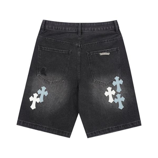クロスパッチとクラッシュ加工が映える定番人気デニムショートパンツ Chrome Hearts ウォッシュ仕上げ クロムハーツ