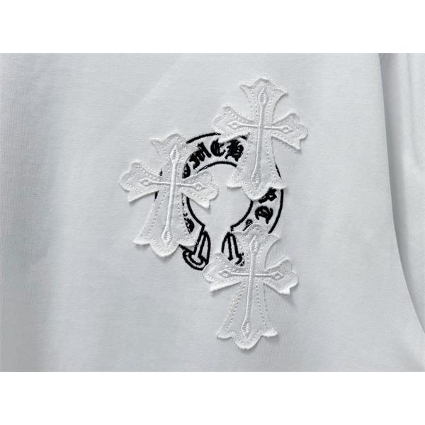 クロスグラフィック ワンポイントデザイン 着回し力 CHROME HEARTS クロムハーツ コピー 半袖Tシャツ トレンド感