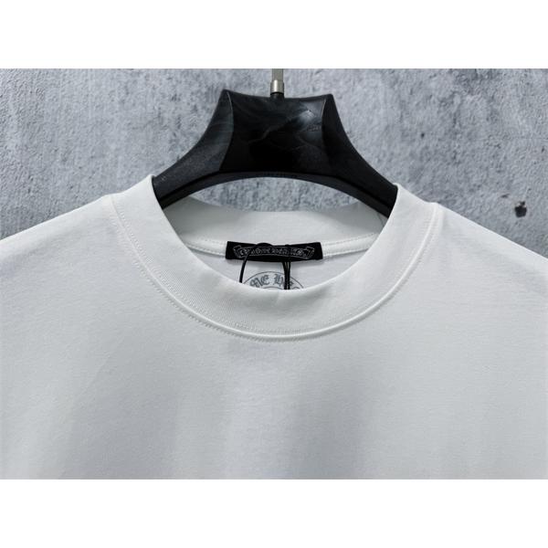 フローラルアイコン 胸元デザイン シンプルフォルム CHROME HEARTS クロムハーツ コピー 半袖Tシャツ 高評価アイテム