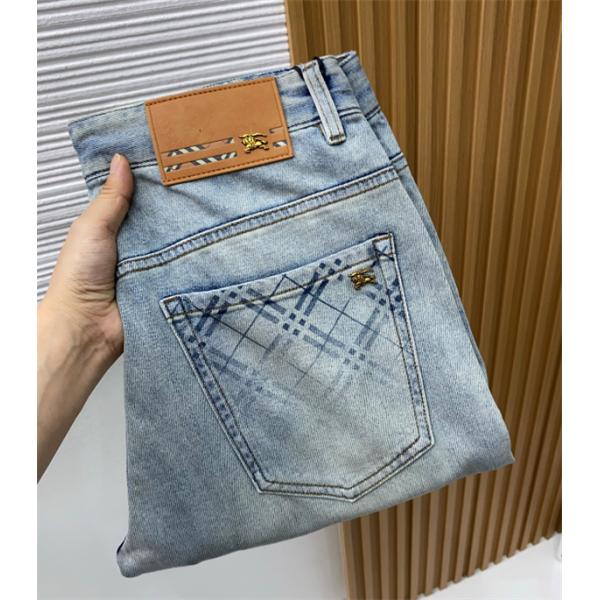 2026トレンド春夏バーバリージーンズスーパーコピー BURBERRYファッション性抜群リラックス感