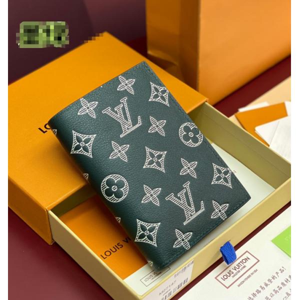 LOUIS VUITTON人気最新☆ルイヴィトンパスポートケースコピーMonogram Shadow  M27147 