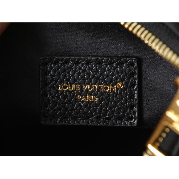 ハーフムーンシルエット ゴールドチェーン ミニサイズ タイムレスデザイン LOUIS VUITTON ルイヴィトン コピー バッグ 大人エレガント
