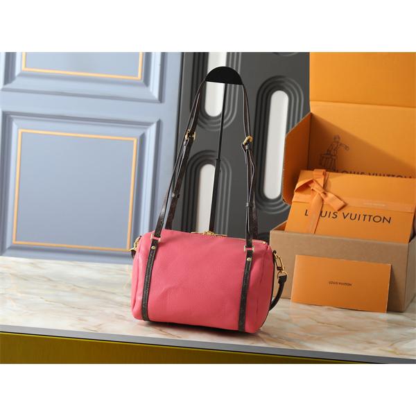 バイカラーデザイン モノグラムアクセント コンパクトフォルム 存在感ある佇まい LOUIS VUITTON ルイヴィトン コピー バッグ