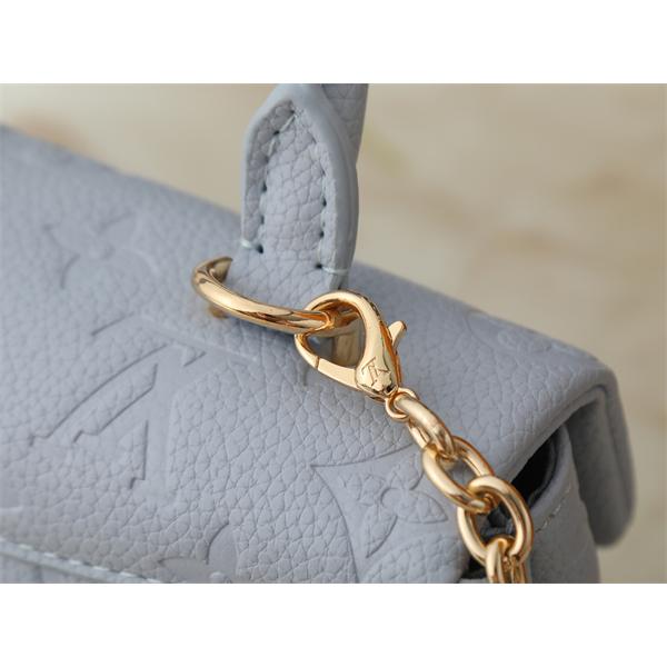 ゴールド金具 ショルダースタイル 柔らかカラー LOUIS VUITTON ルイヴィトン コピー コンパクトバッグ モダンコーデ
