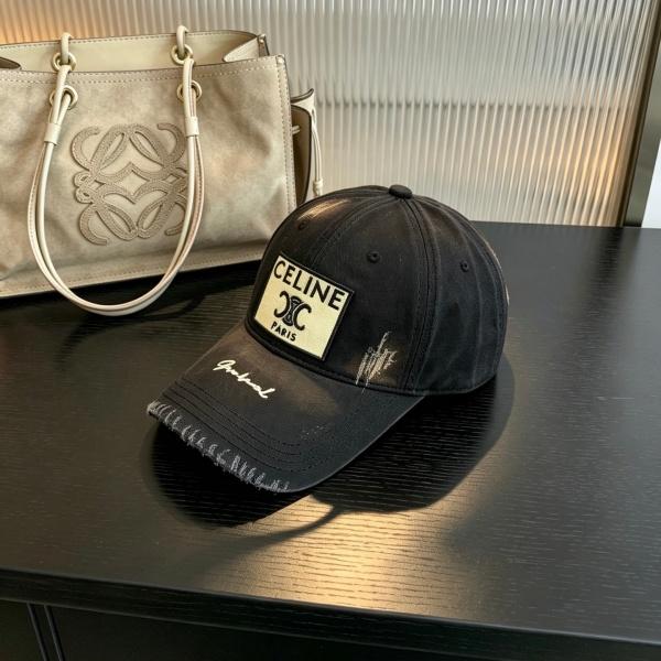 限定入荷 つば先ダメージ セリーヌ キャップ 主役級 CELINE 激安