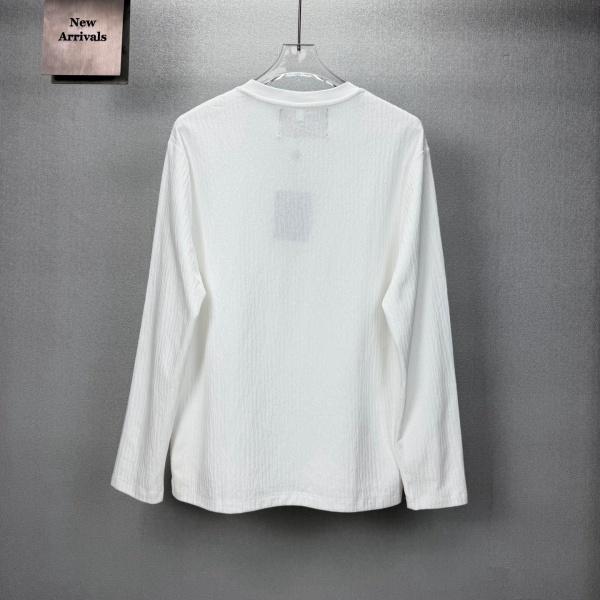 2026新作 胸ポケット金具 ルイ・ヴィトン 上品な抜け感 Louis Vuitton 長袖Tシャツ