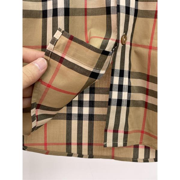 レギュラーカラー パターンデザイン BURBERRY バーバリー コピー 半袖シャツ 伝統的な雰囲気 人気アイテム