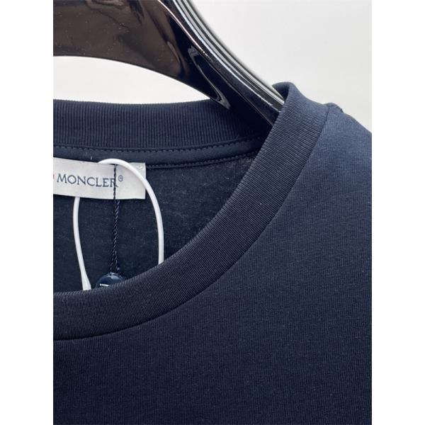 ブランドパッチデザイン ストレートシルエット 軽快な着用感 MONCLER モンクレール コピー 半袖Tシャツ 休日コーデ 注目スタイル