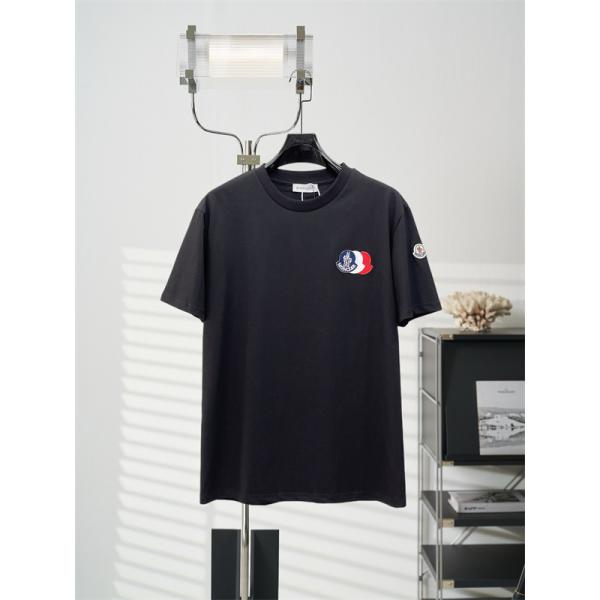 ブランドパッチデザイン ストレートシルエット 軽快な着用感 MONCLER モンクレール コピー 半袖Tシャツ 休日コーデ 注目スタイル