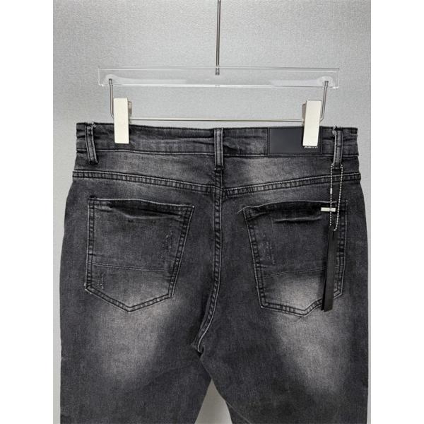 グランジテイスト ロックムード ベーシックデザイン AMIRI アミリ コピー ジーンズ 大人ストリート 休日ファッション