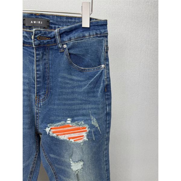 カラーパッチ加工 クラッシュデザイン ライトブルーカラー AMIRI アミリ コピー デニム リペアディテール 個性派ジーンズ