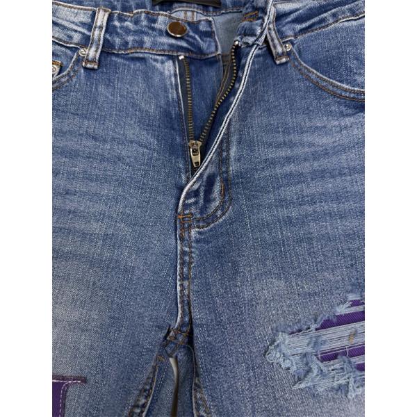 ロゴアクセント フェードウォッシュ リペアディテール AMIRI アミリ コピー ジーンズ ストリートカジュアル 人気アイテム