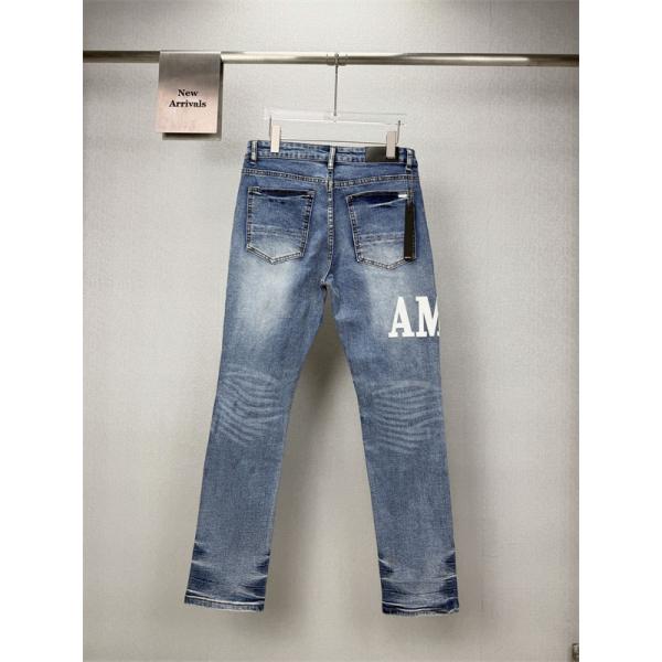 クラッシュデニム グランジテイスト リペアディテール AMIRI アミリ コピー ジーンズ 休日ファッション 2026新作
