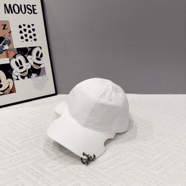 限定入荷 バレンシアガ 激安 ヴィンテージ調キャップ BALENCIAGA 刺繍アクセント 個性が光る注目モデル