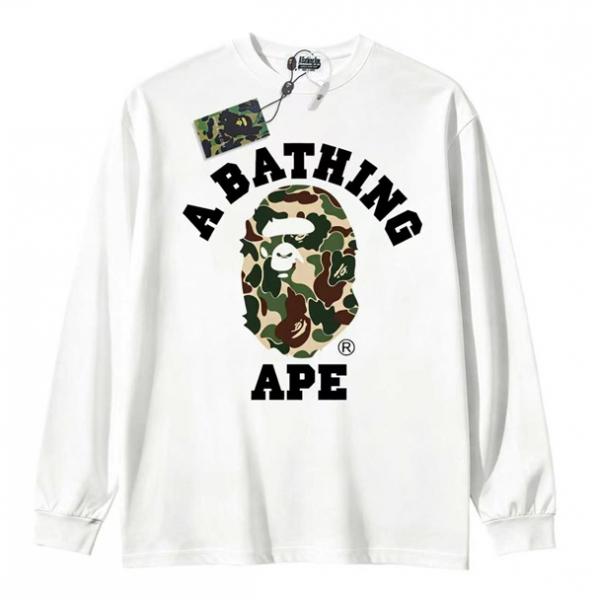 アーチレタリング カモフラエイプヘッド 海外人気 BAPE アベイシングエイプ コピー 長袖Tシャツ 大胆フロント