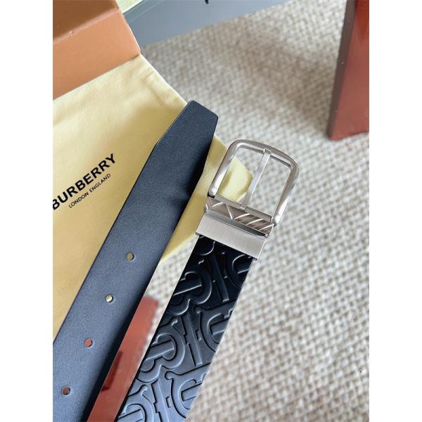 立体TBモノグラム マットブラック スクエアバックル BURBERRY バーバリー コピー ベルト 旬度アップ