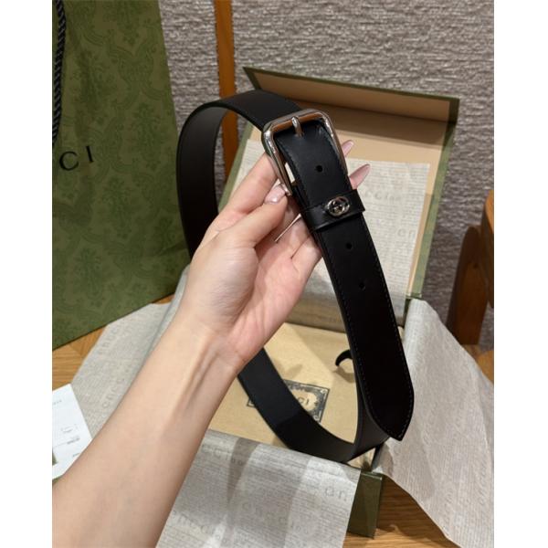 ミニGGディテール プレーンブラック スクエアピン仕様 GUCCI グッチ コピー ベルト 人気再燃