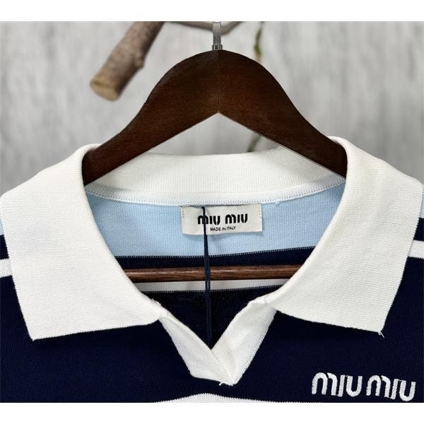 配色ボーダー ハイゲージニット 端正フィット MIU MIU ミュウミュウ コピー 半袖ポロシャツ 先行注目
