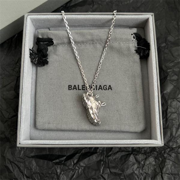 長さ58㎝バレンシアガ ネックレスコピーエレガント☆☆2026最新作♥BALENCIAGA 