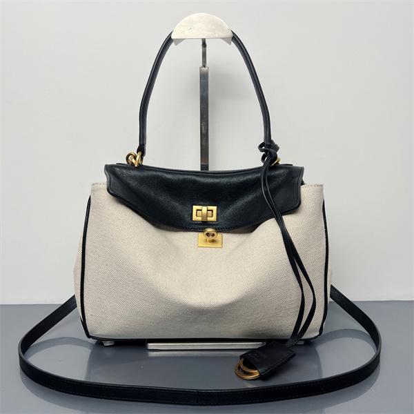 レディースバッグ 取り入れやすい バレンシアガハンドバッグコピー確定となる上品  BALENCIAGA ブランド激安通販 専門店