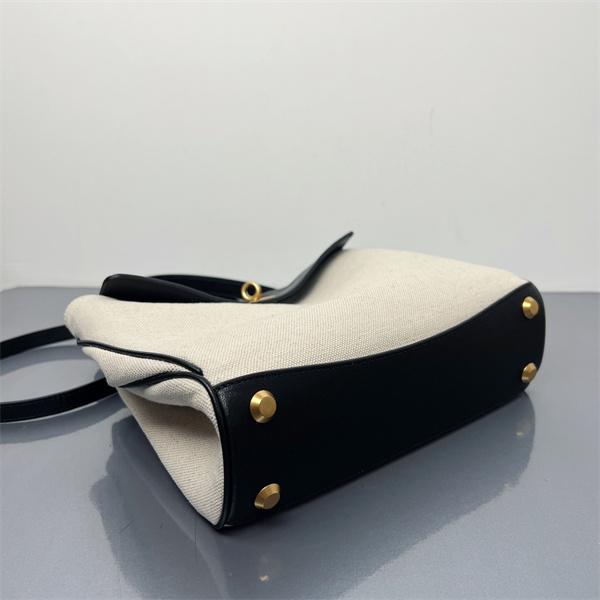 レディースバッグ 取り入れやすい バレンシアガハンドバッグコピー確定となる上品  BALENCIAGA ブランド激安通販 専門店